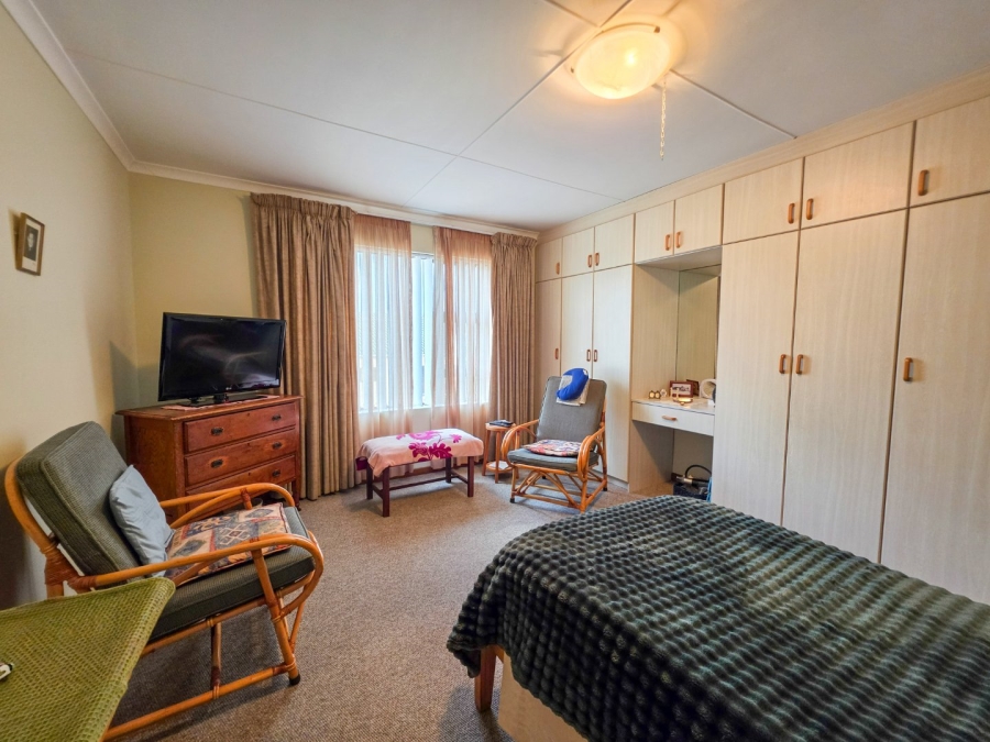 3 Bedroom Property for Sale in Stilbaai Wes Western Cape